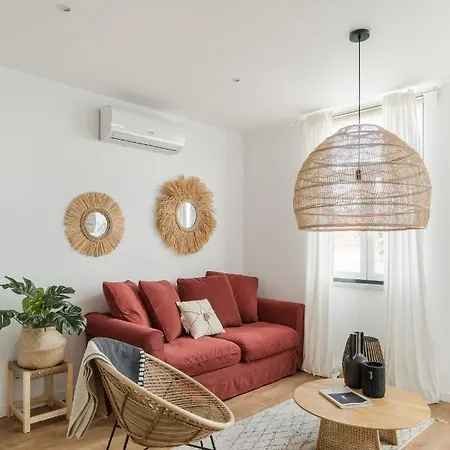 Casa Boma - Sunny With Private Balcony And Panoramic Bridge View - Ajuda I Lisbon