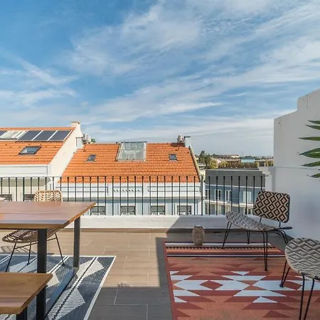 Apartamento Casa Boma - Sunny With Private Balcony And Panoramic Bridge View - Ajuda I *