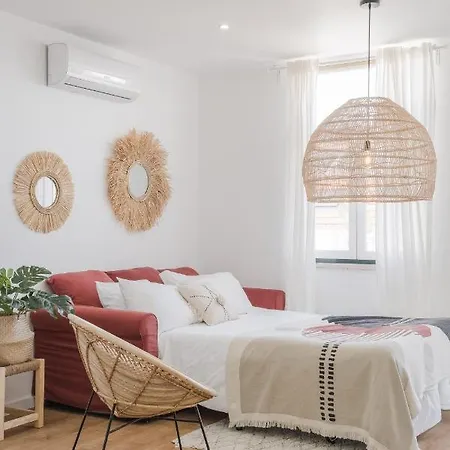 Casa Boma - Sunny With Private Balcony And Panoramic Bridge View - Ajuda I Apartment Lissabon